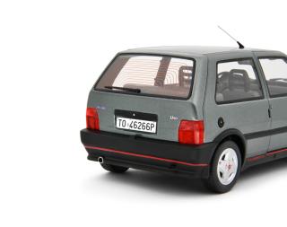 Fiat Uno Turbo i.e. 1.4 1990 GRIGIO JUPINER Laudoracing 1:18 Resinemodell (Türen, Motorhaube... nicht zu öffnen!)